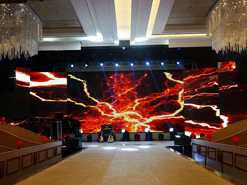 美動華人-調(diào)試現(xiàn)場