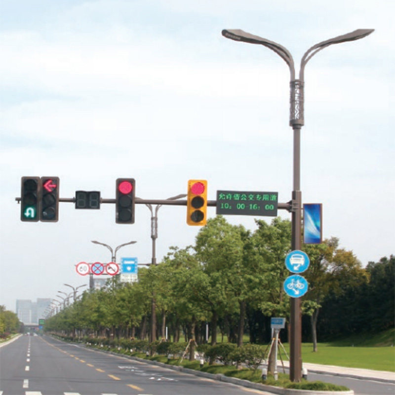 多功能燈桿的出現(xiàn)對智慧城市的發(fā)展有哪些積極影響？