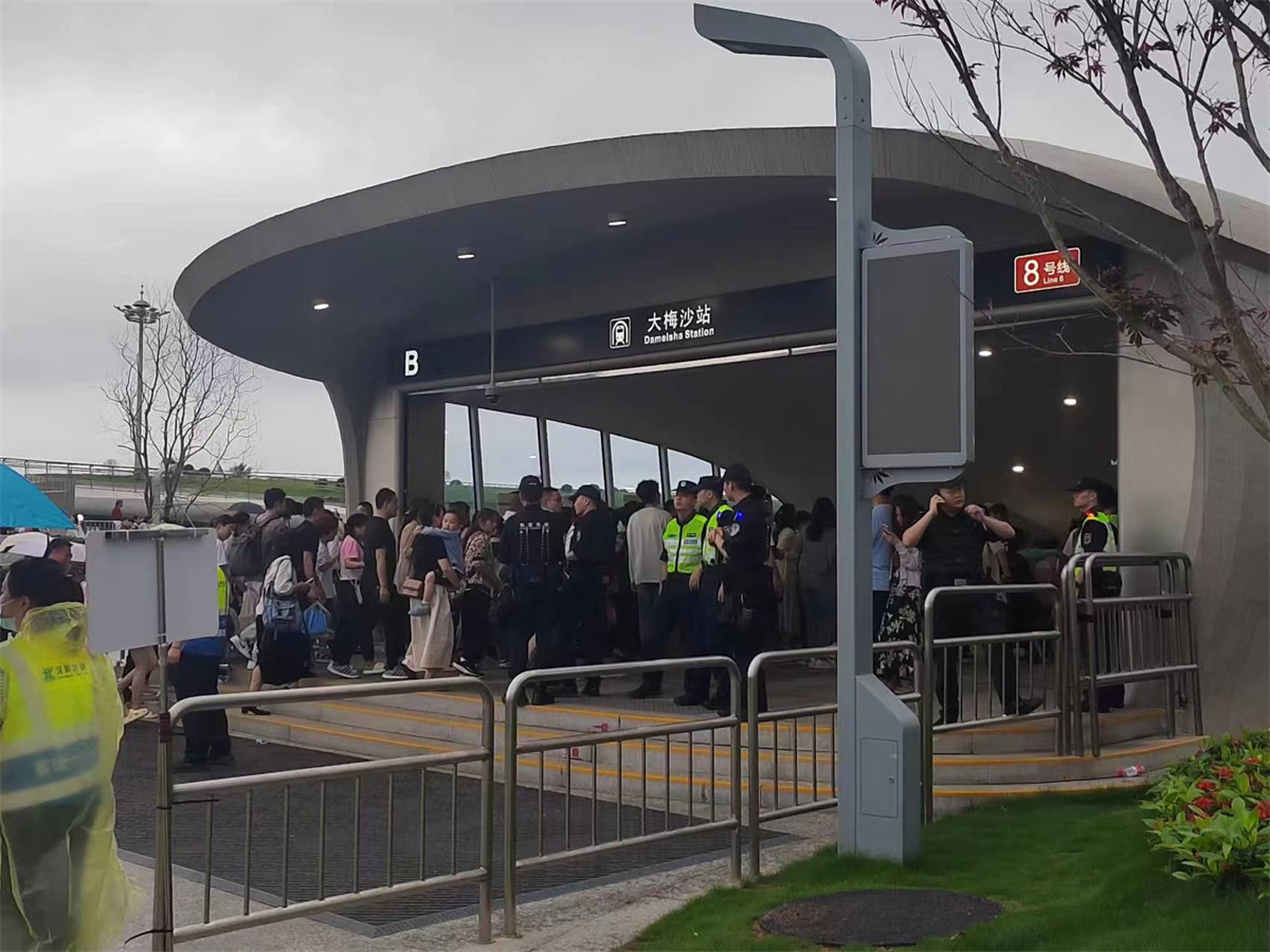 智慧城市新基建：多功能燈桿一體化解決方案賦能未來(lái)照明